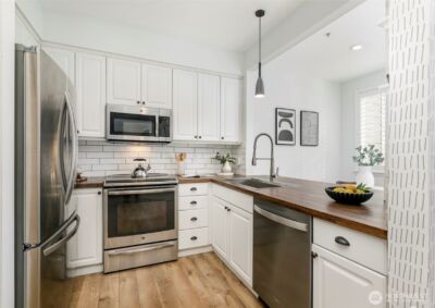 13000 Admiralty #K103, Everett, WA 98204-6273 - Photo 3