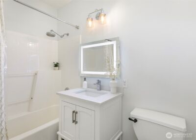 13000 Admiralty #K103, Everett, WA 98204-6273 - Photo 6