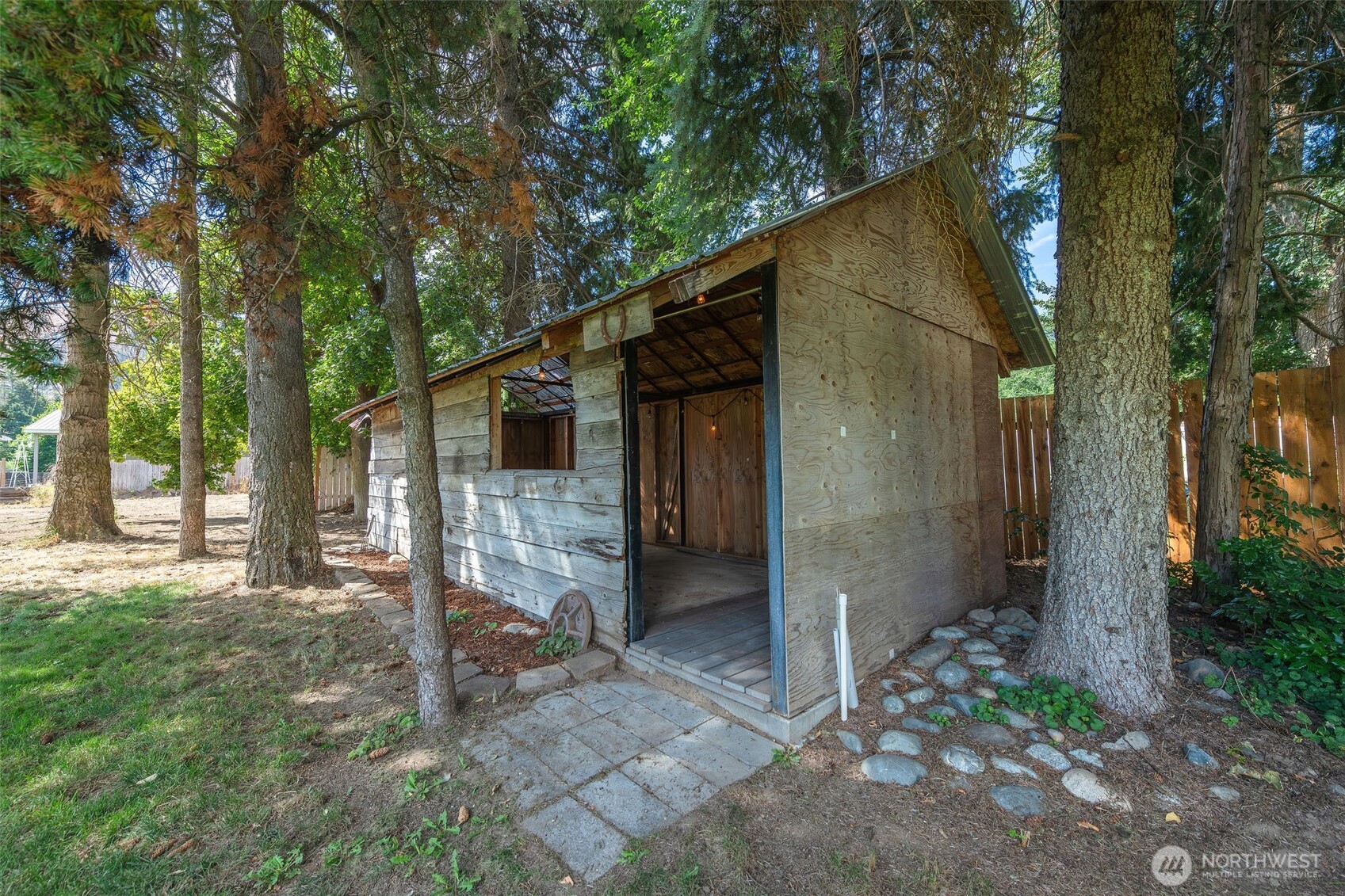 5903 Pioneer Drive , Cashmere, WA 98815