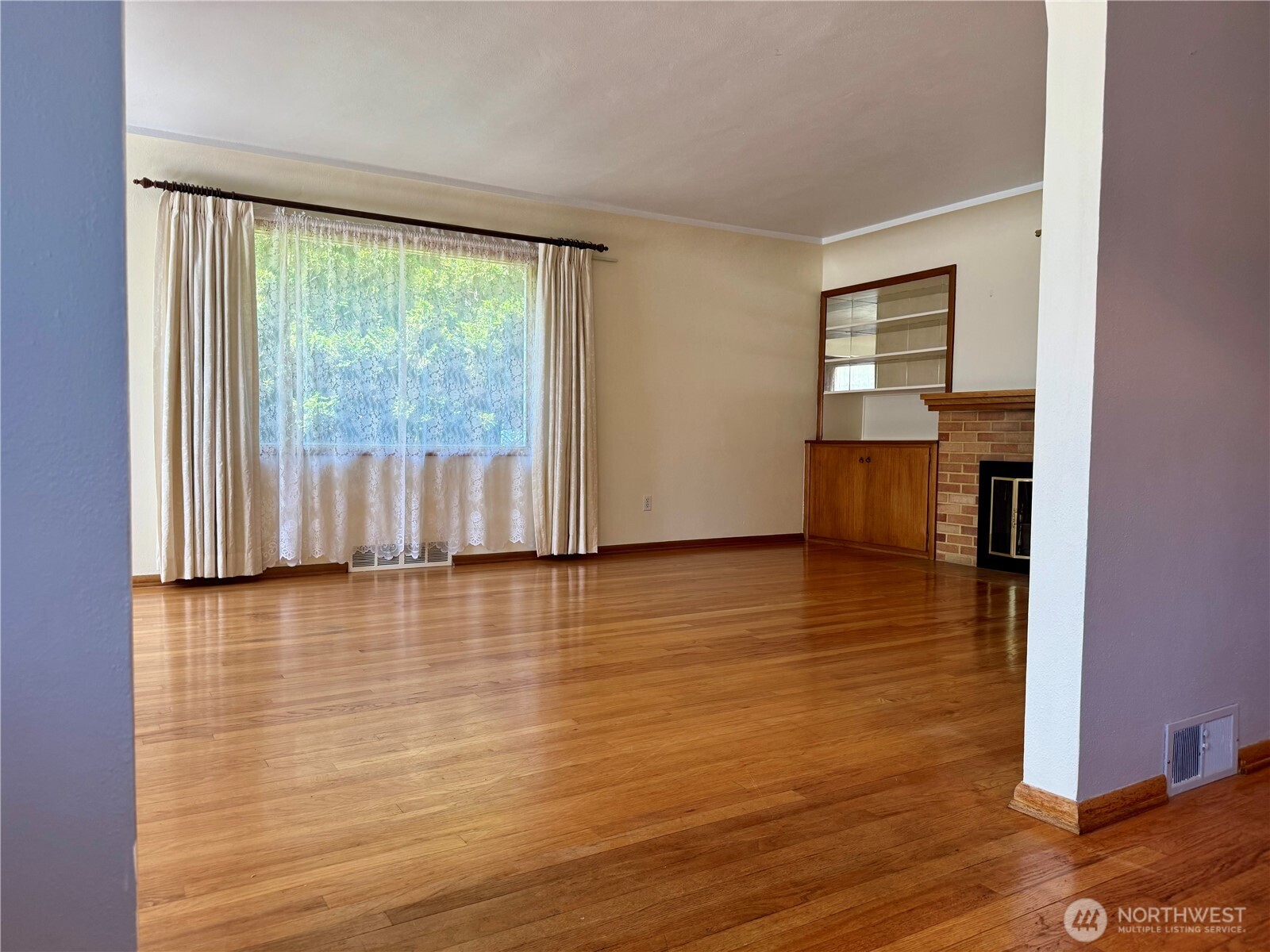 706 Maxwell Street , Davenport, WA 99122