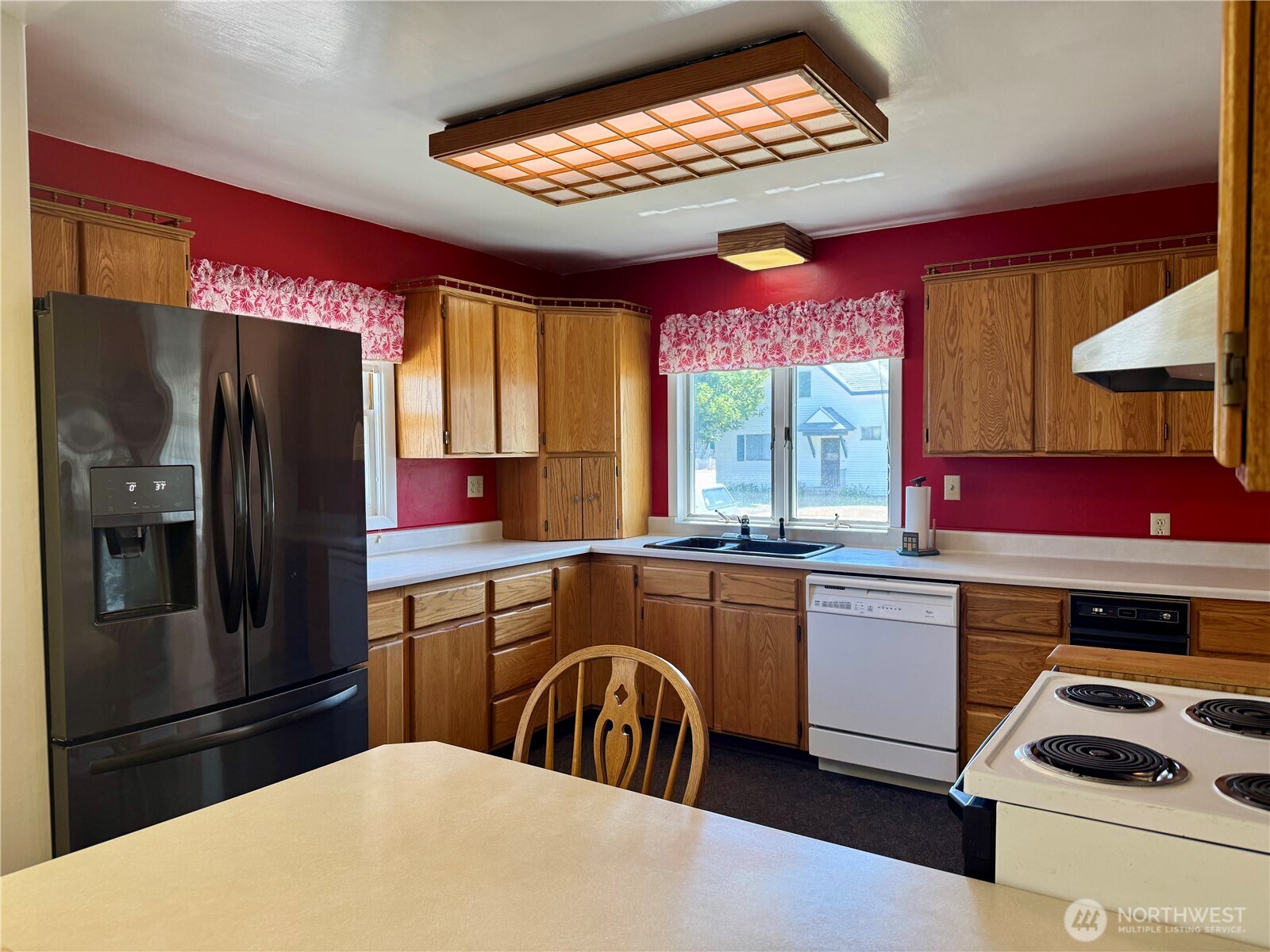 706 Maxwell Street , Davenport, WA 99122