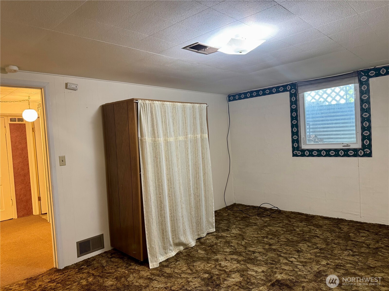 706 Maxwell Street , Davenport, WA 99122