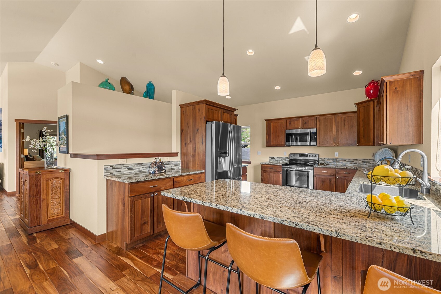 25 Harvey Lewis Lane , Manson, WA 98831