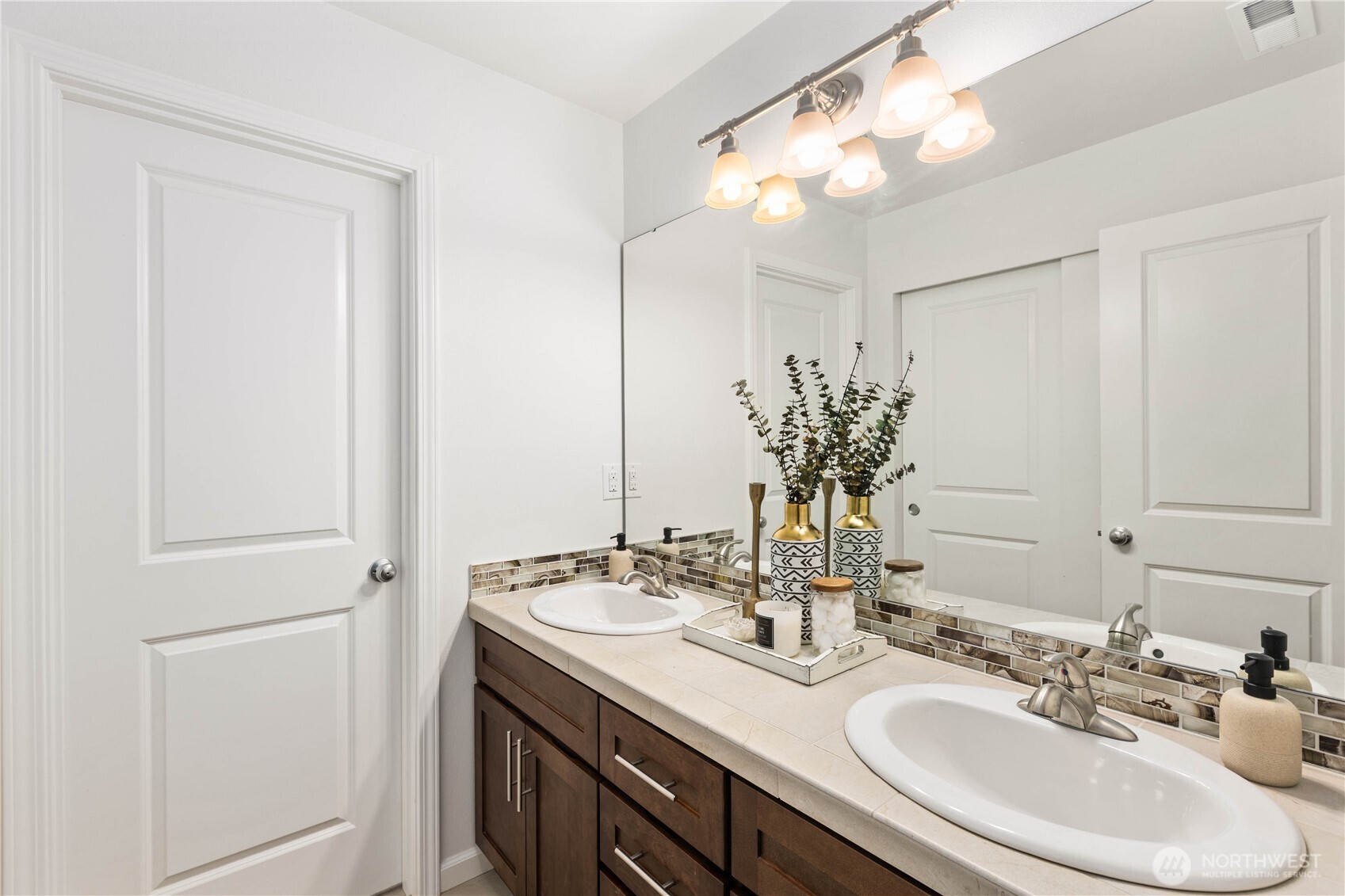 2914 47th Street SE, Everett, WA 98203