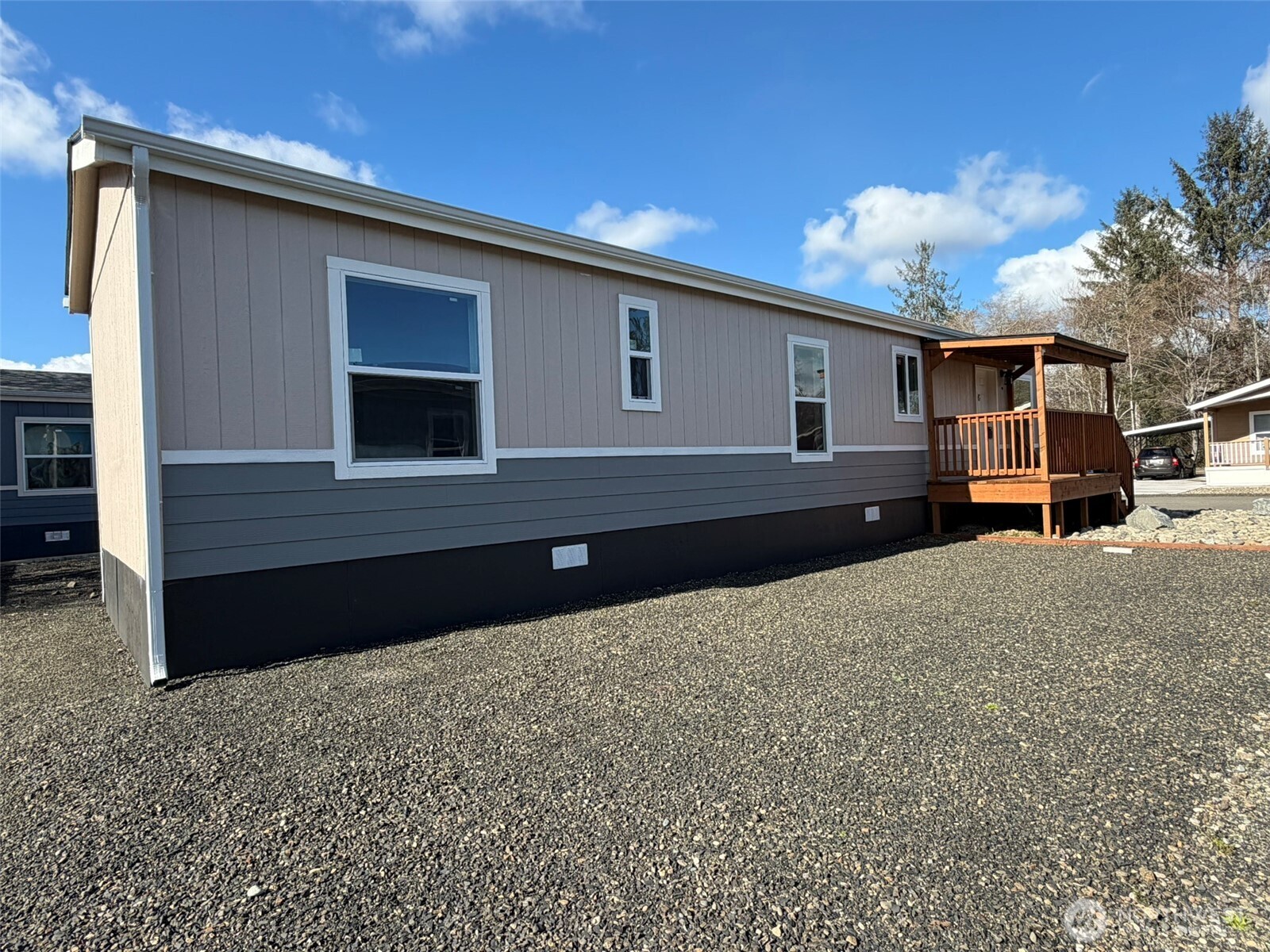 2010 Broadway Avenue #38, Hoquiam, WA 98550