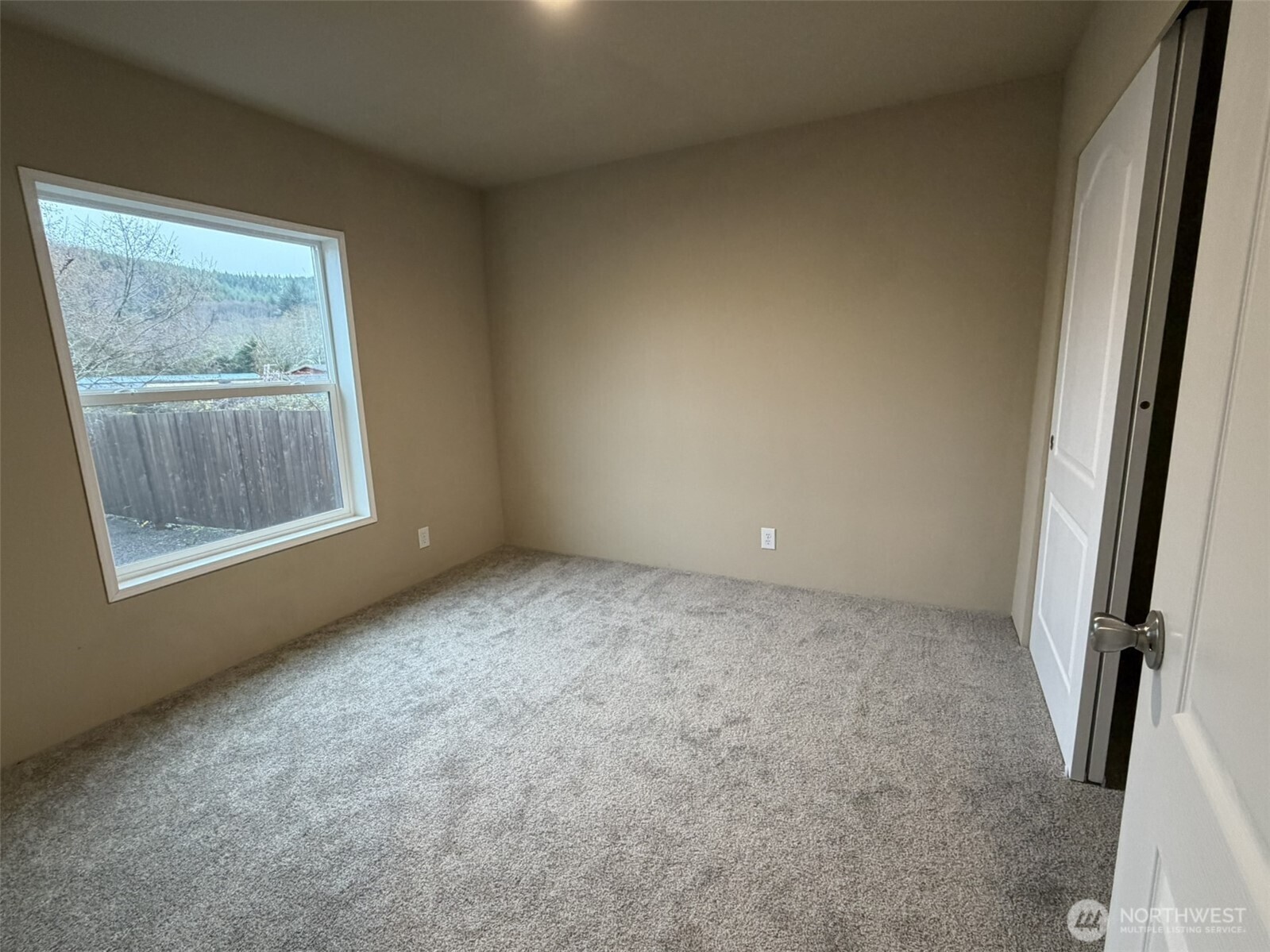 2010 Broadway Avenue #41, Hoquiam, WA 98550