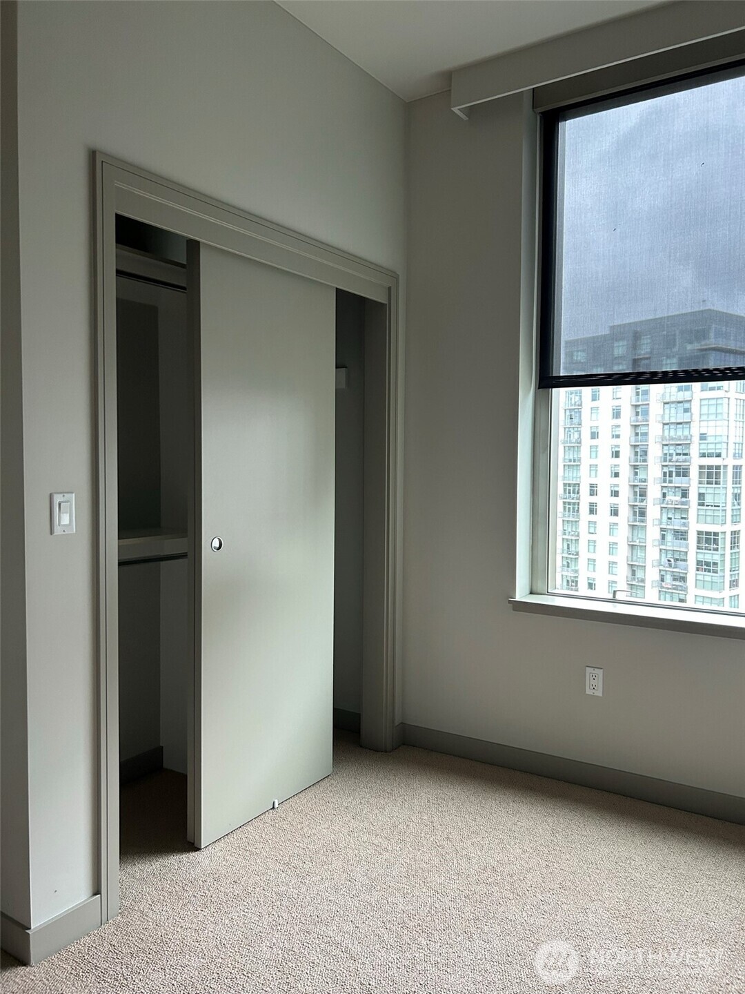 10610 NE 9th Place #2007, Bellevue, WA 98004