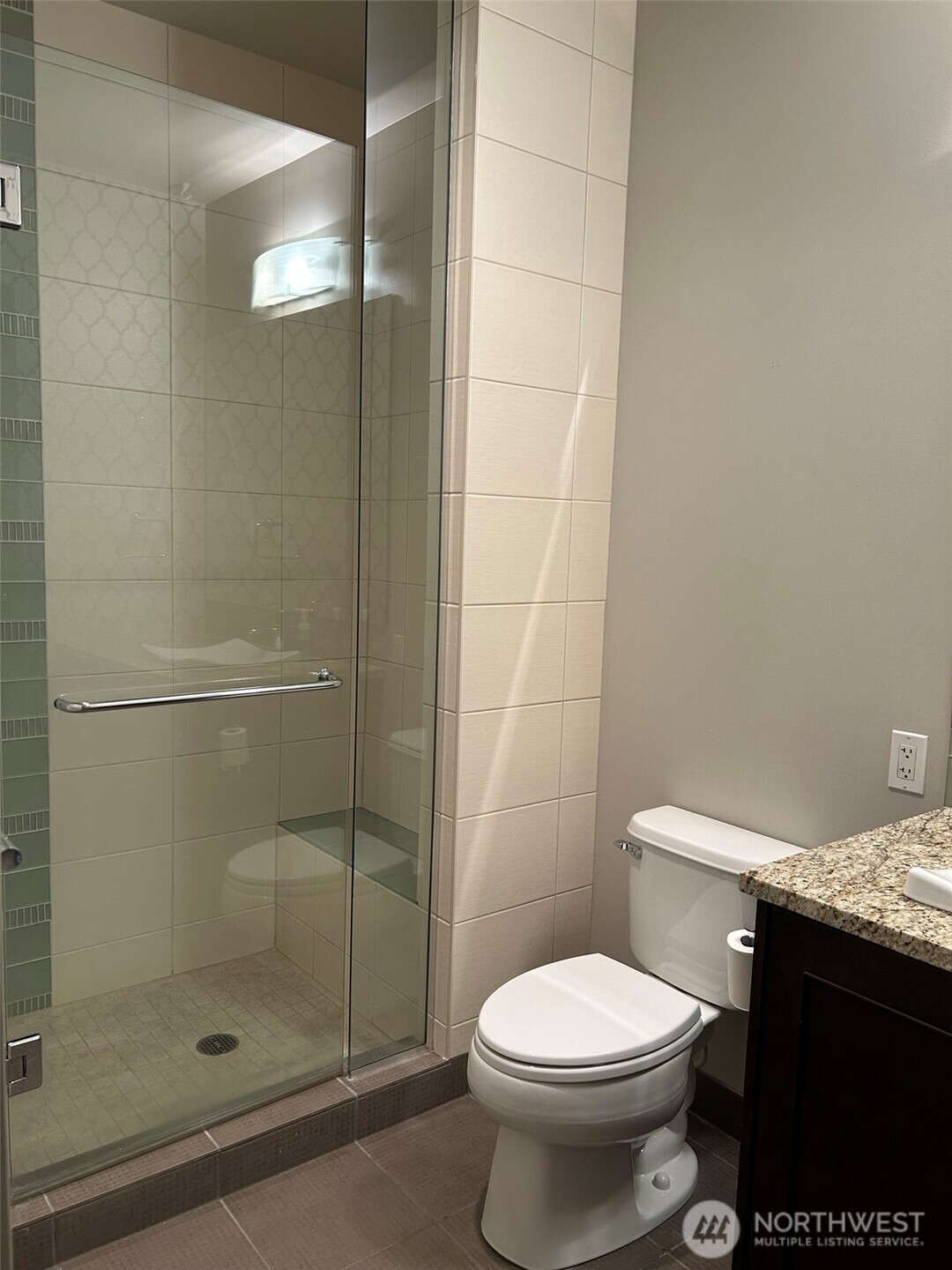 10610 NE 9th Place #2007, Bellevue, WA 98004