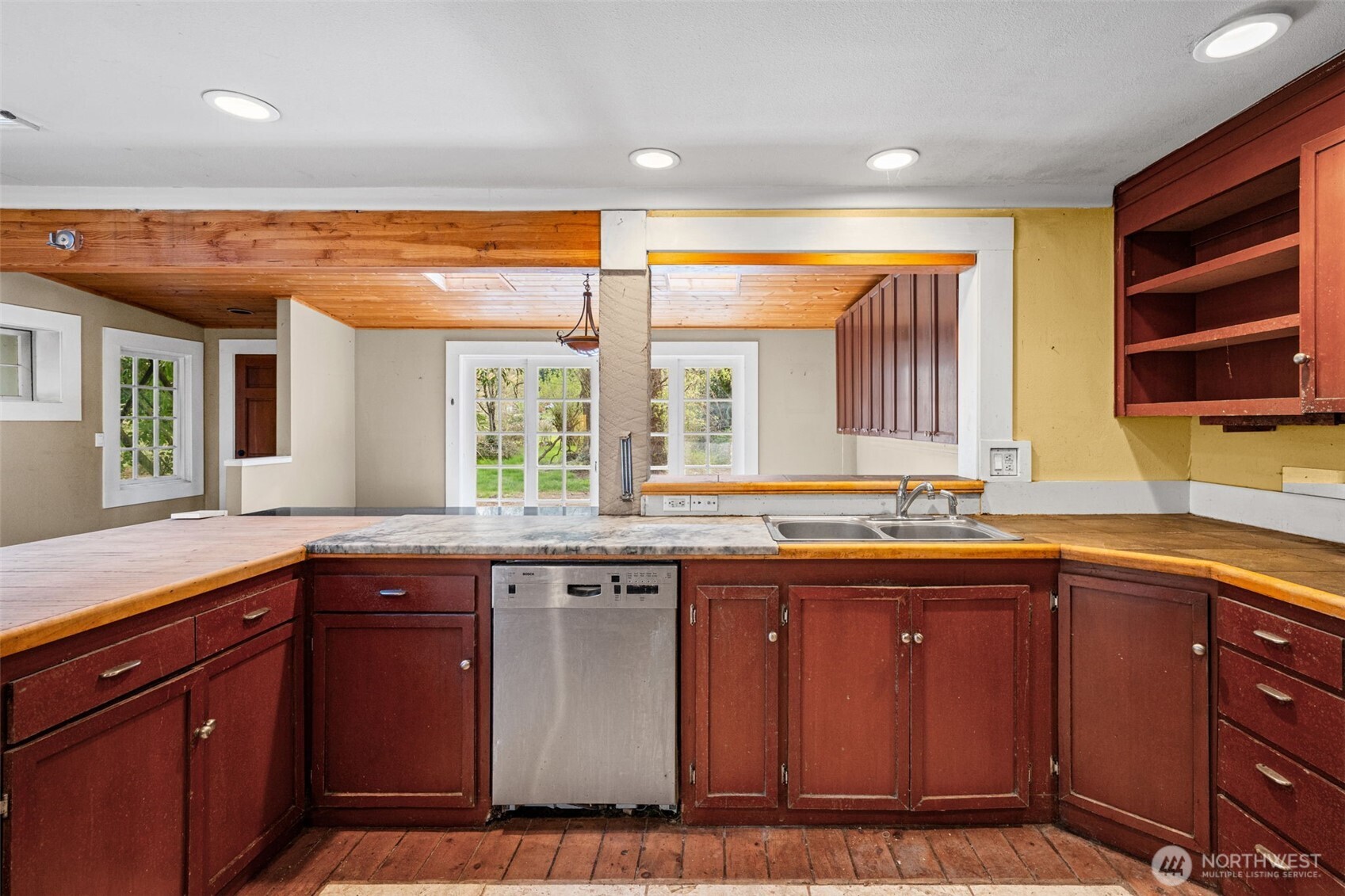 19840 NE Redmond Road , Redmond, WA 98053