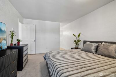 14401 SE Petrovitsky Rd #D205, Renton, WA 98058 - Photo 20