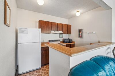 14401 SE Petrovitsky Rd #D205, Renton, WA 98058 - Photo 27