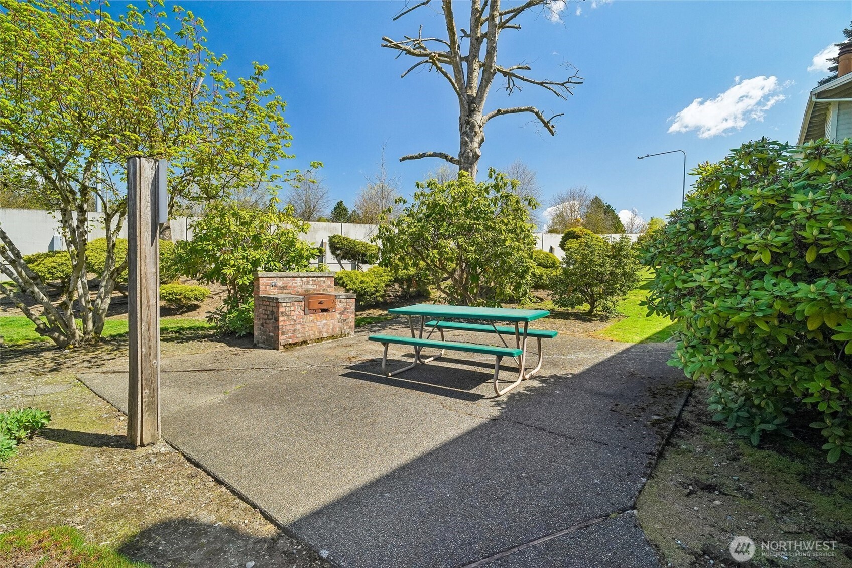 14401 SE Petrovitsky Rd #D205, Renton, WA 98058