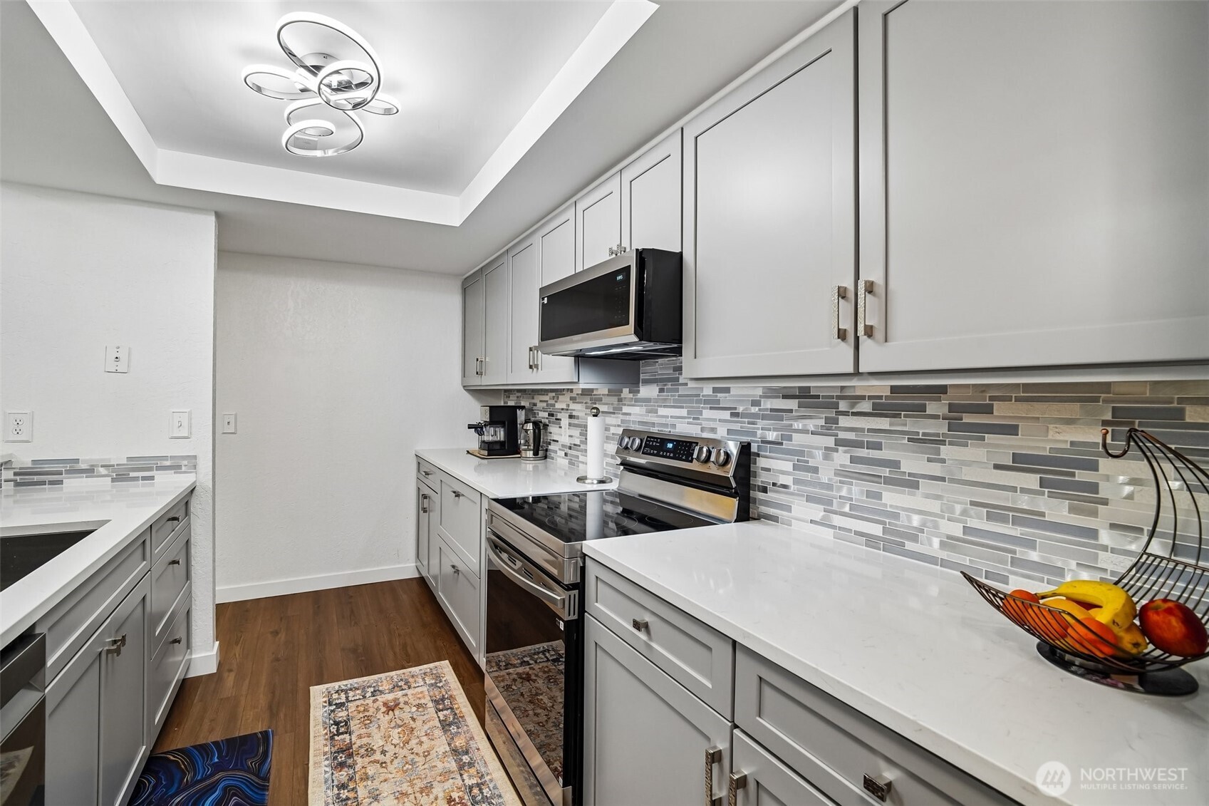 14401 SE Petrovitsky Rd #D205, Renton, WA 98058