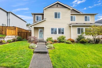 3512 Hoffman Hill Boulevard , Dupont, WA 98327