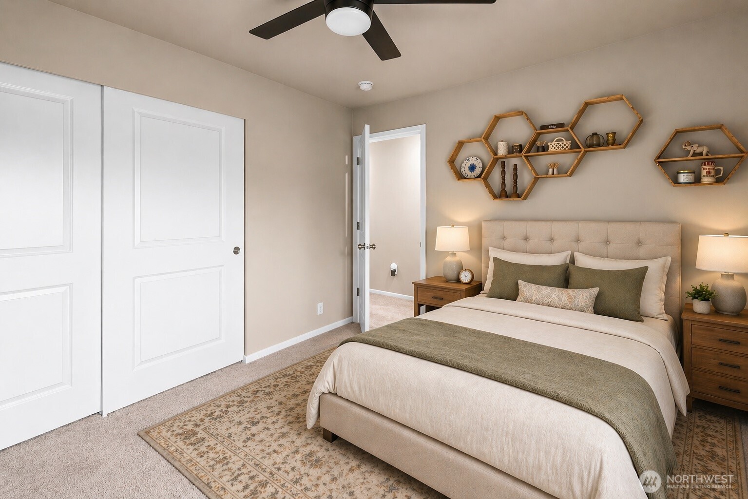 3512 Hoffman Hill Boulevard , Dupont, WA 98327