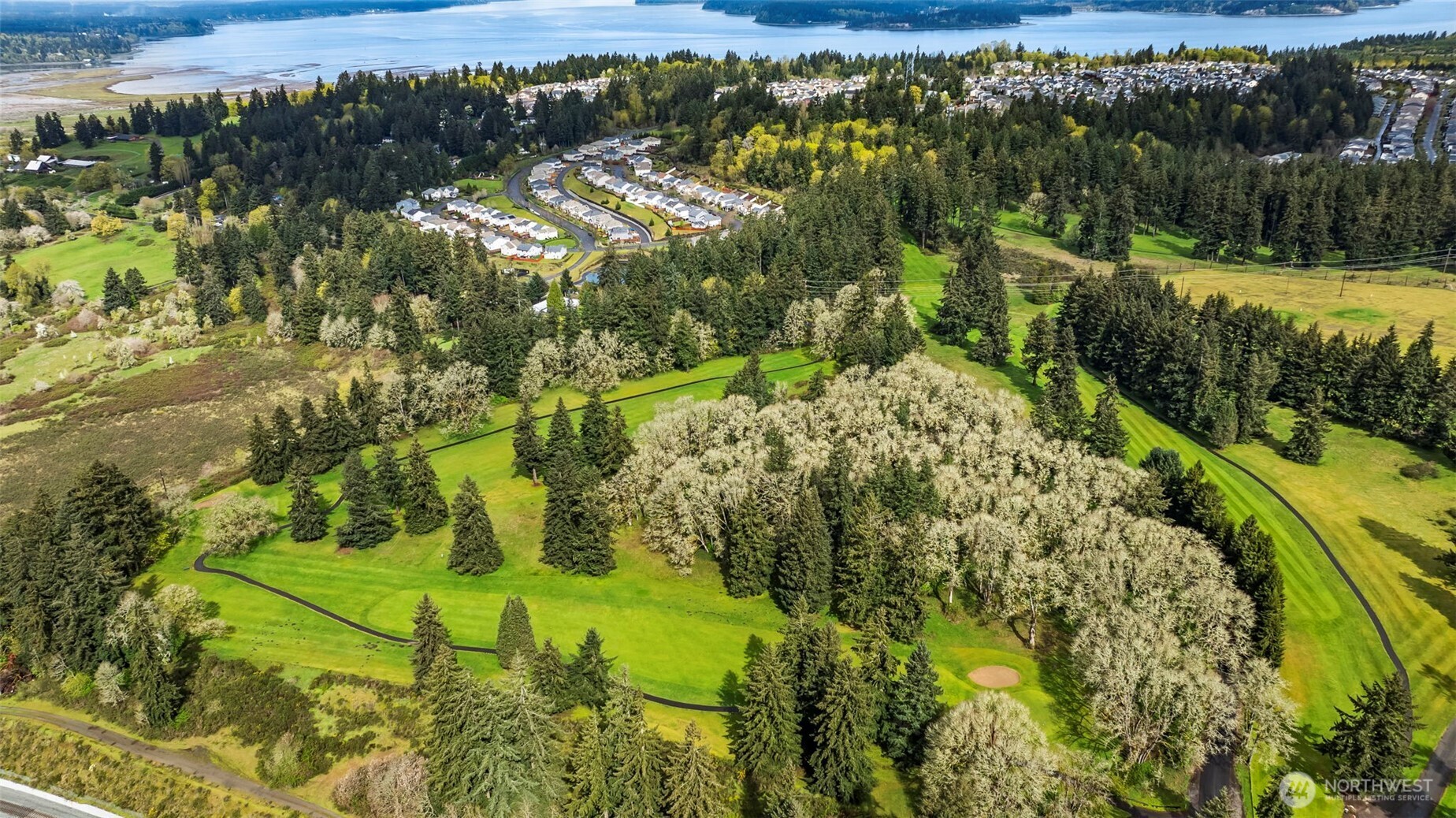 3512 Hoffman Hill Boulevard , Dupont, WA 98327
