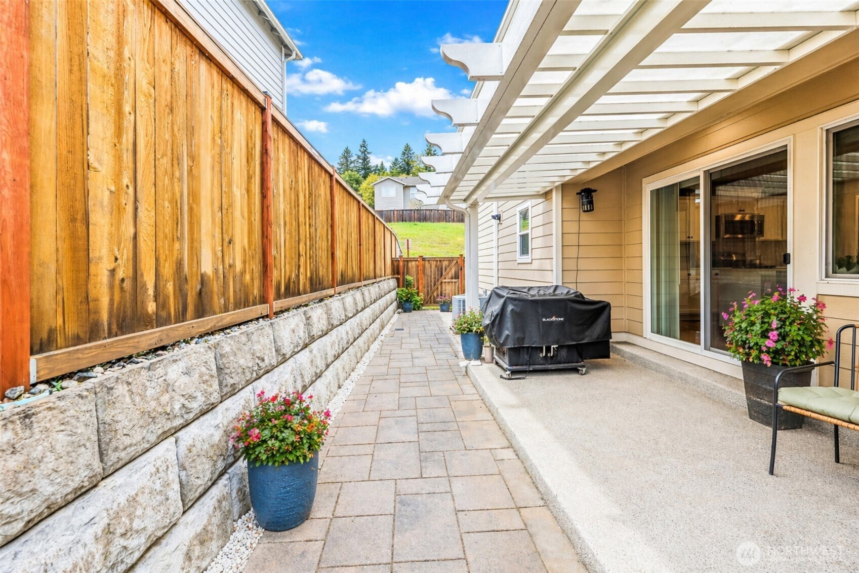 3512 Hoffman Hill Boulevard , Dupont, WA 98327