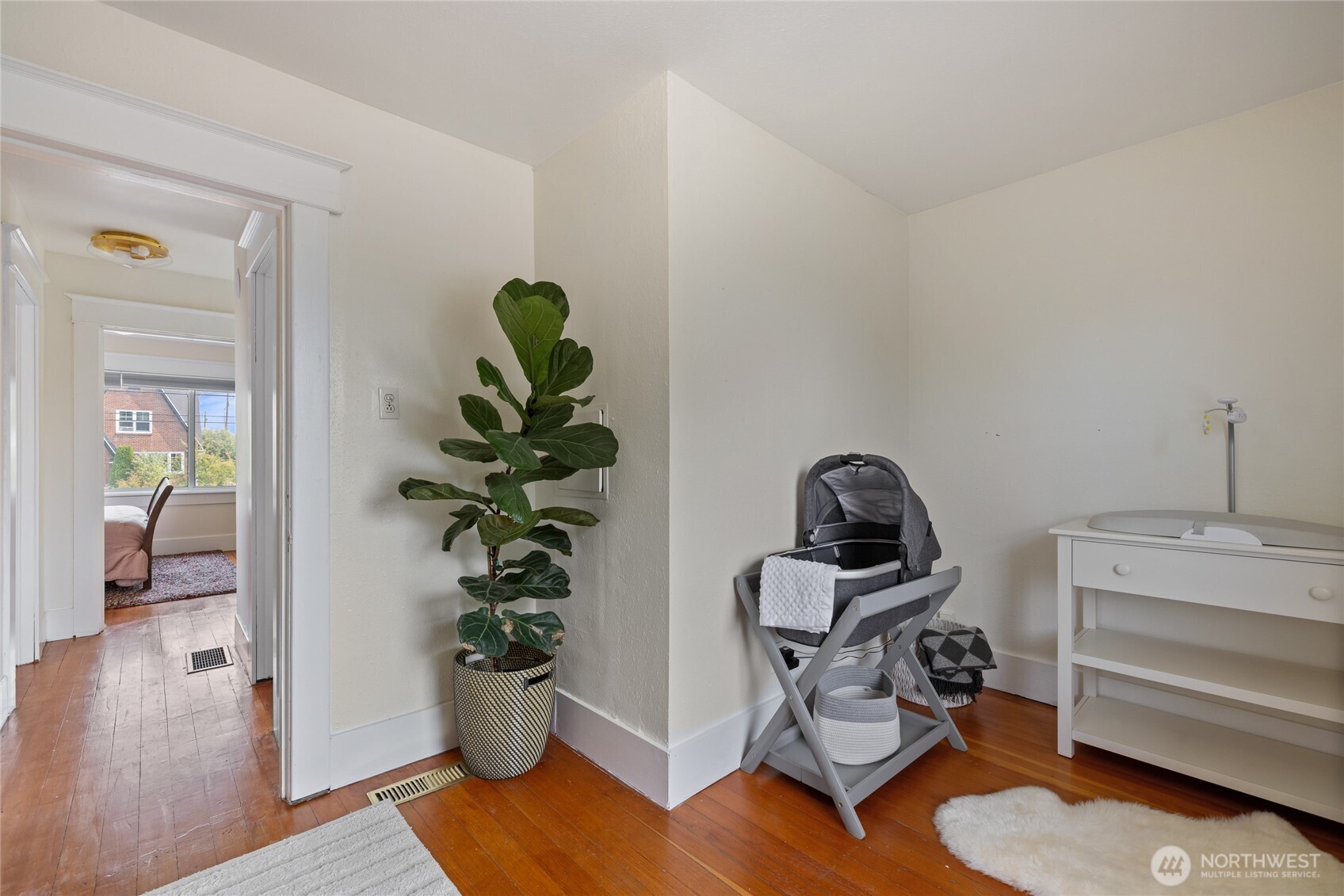 3516 N Proctor Street , Tacoma, WA 98407