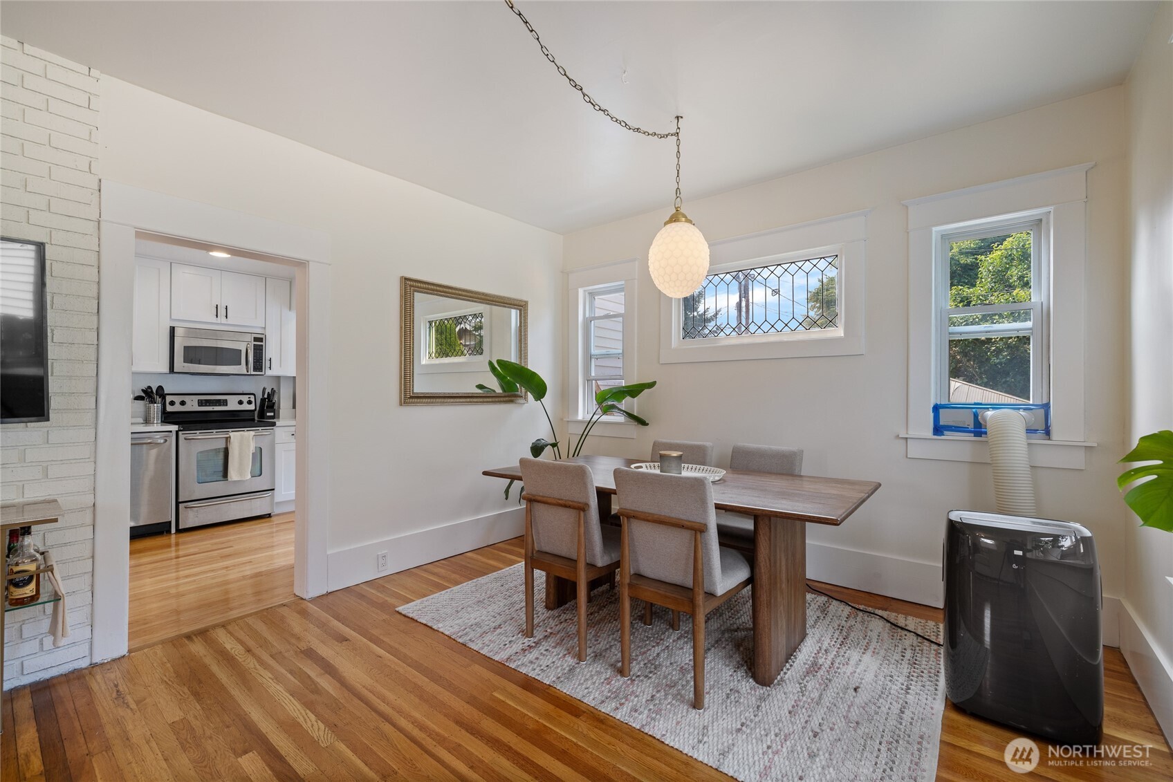 3516 N Proctor Street , Tacoma, WA 98407