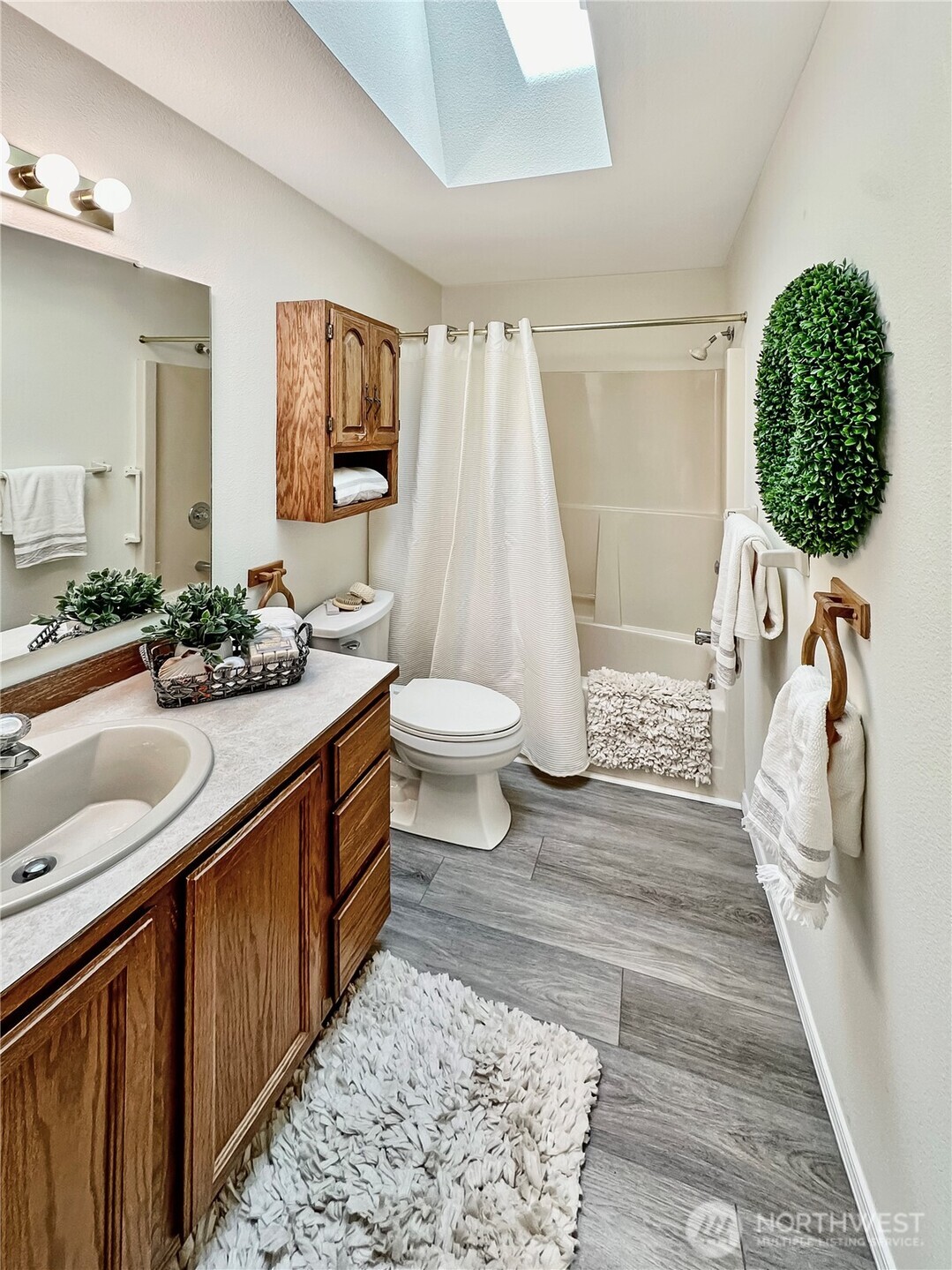 3320 Woodside Court NE, Olympia, WA 98506