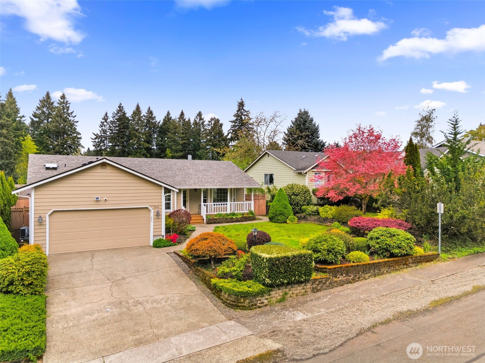 3320 Woodside Court NE, Olympia, WA 98506