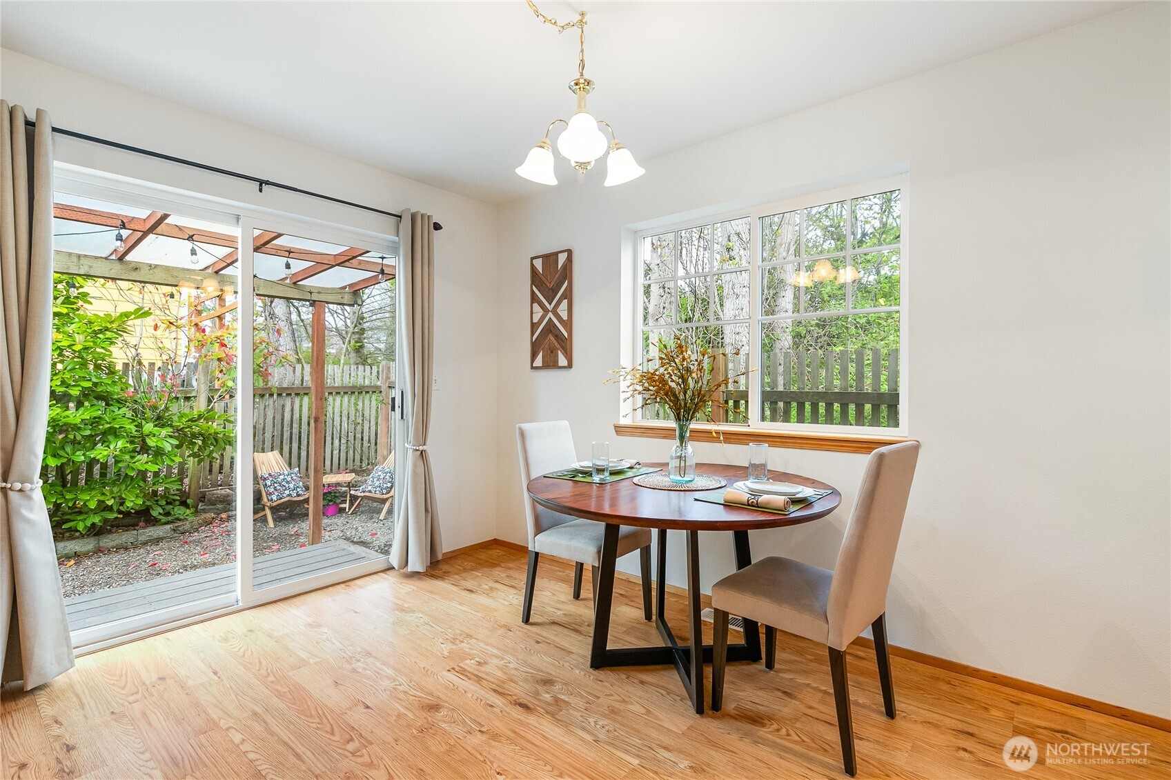 2943 St Paul Street , Bellingham, WA 98226