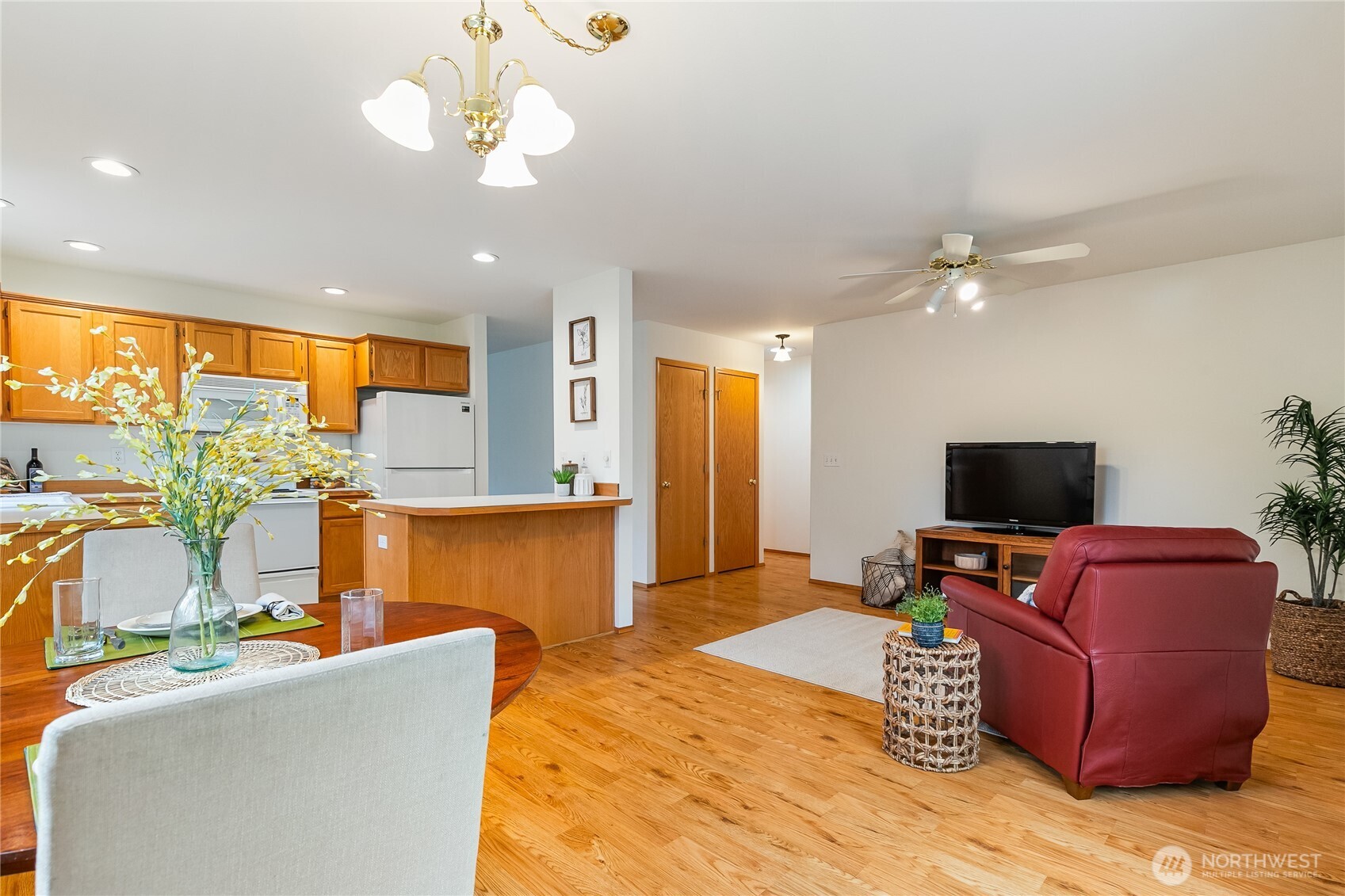 2943 St Paul Street , Bellingham, WA 98226