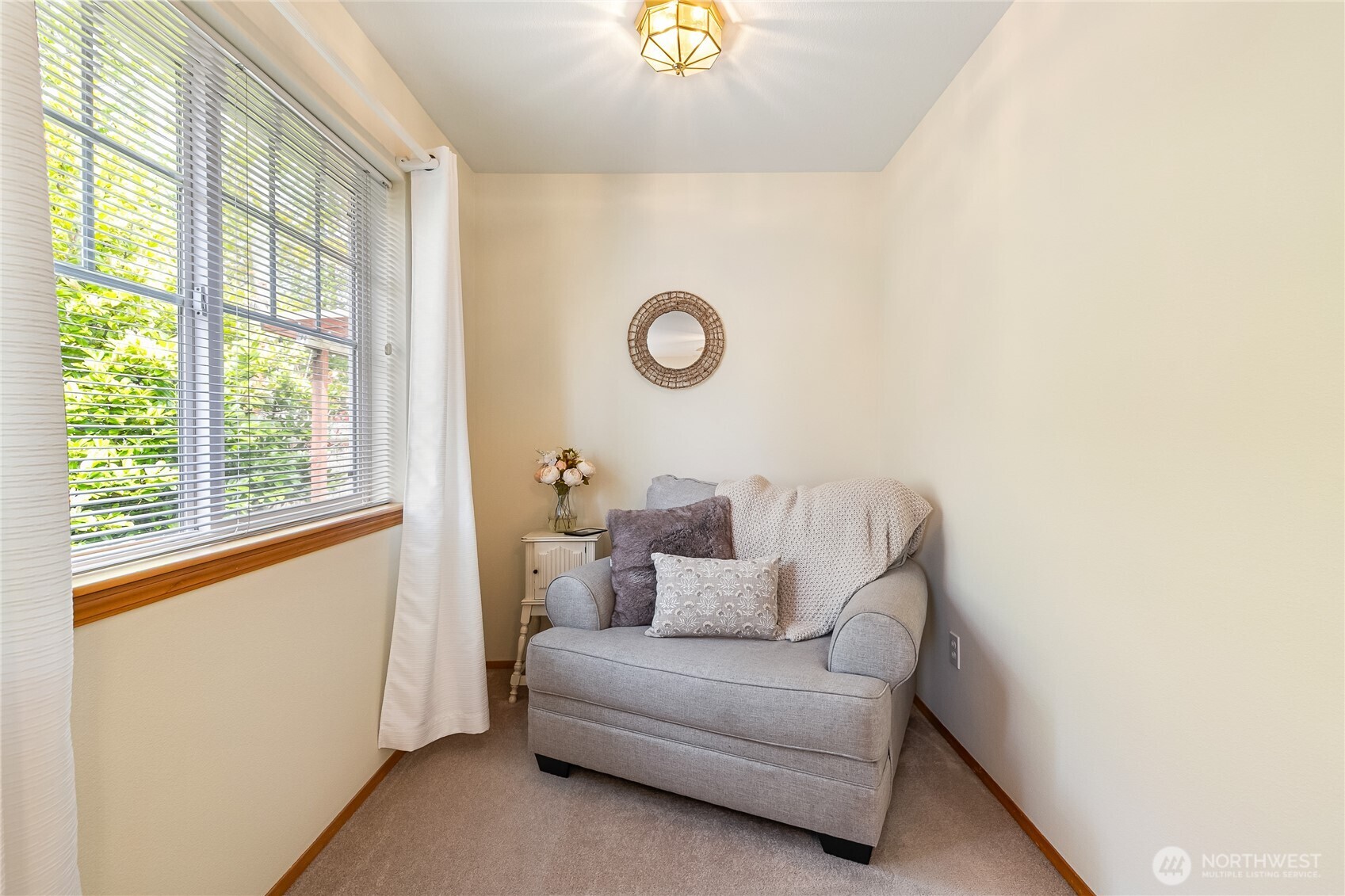 2943 St Paul Street , Bellingham, WA 98226
