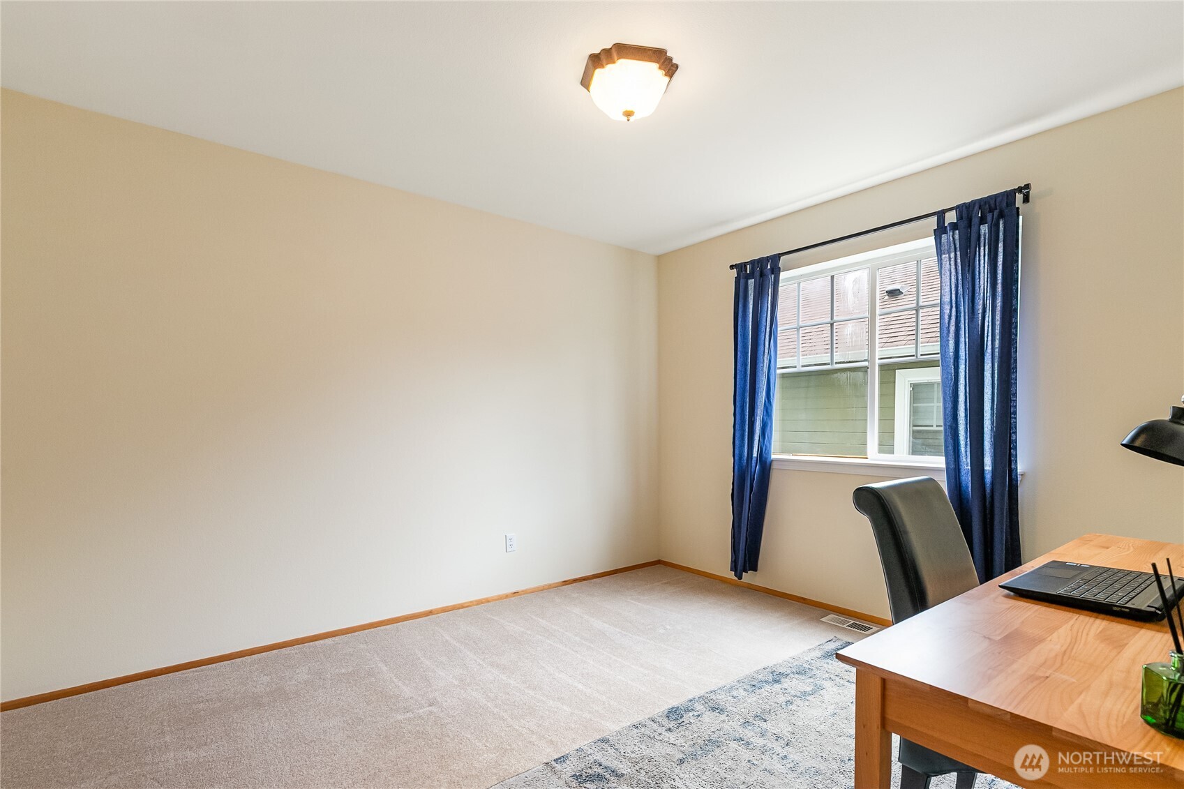 2943 St Paul Street , Bellingham, WA 98226