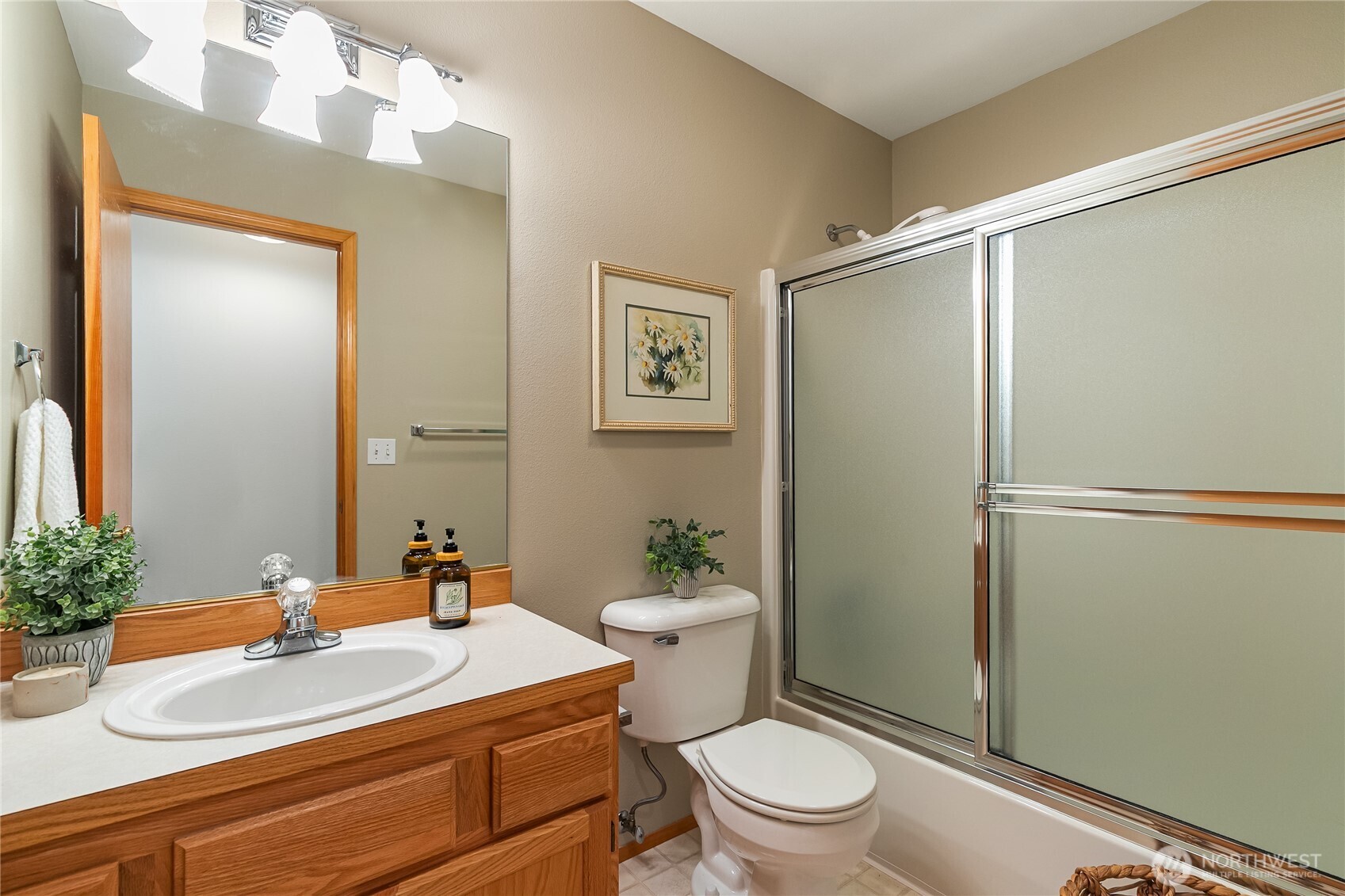 2943 St Paul Street , Bellingham, WA 98226