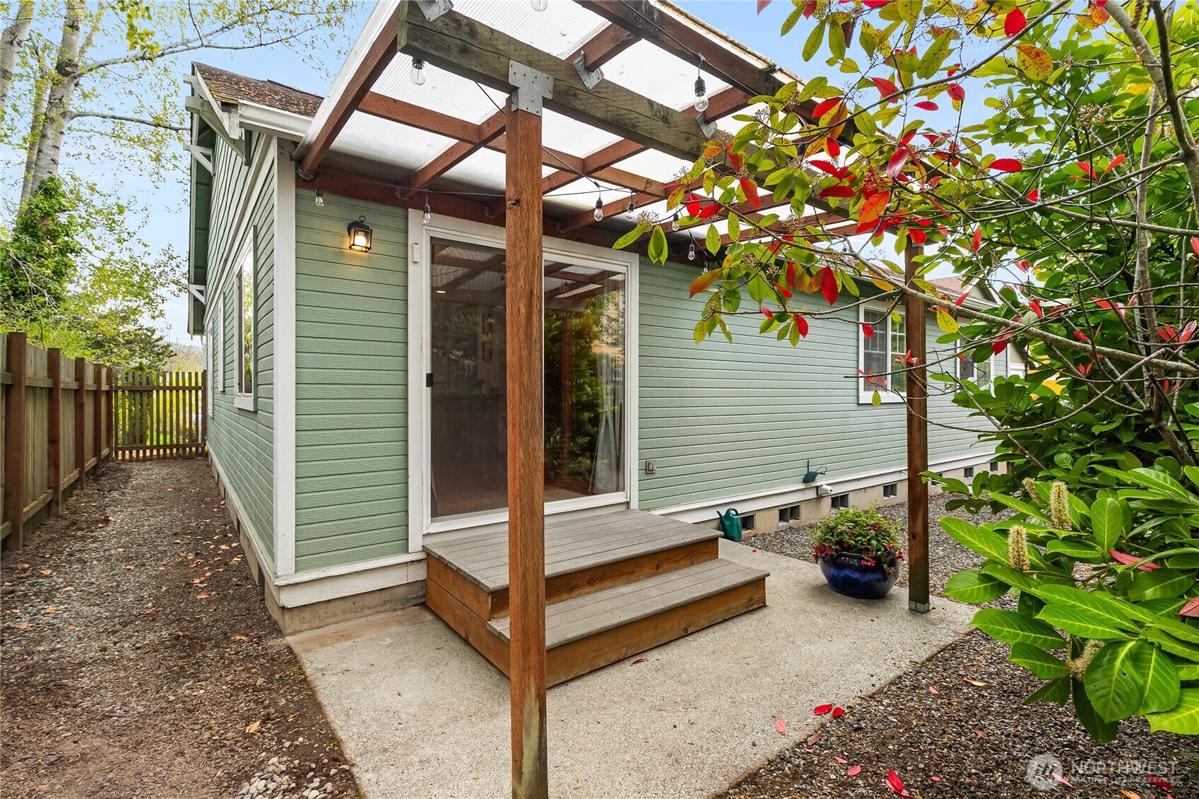 2943 St Paul Street , Bellingham, WA 98226