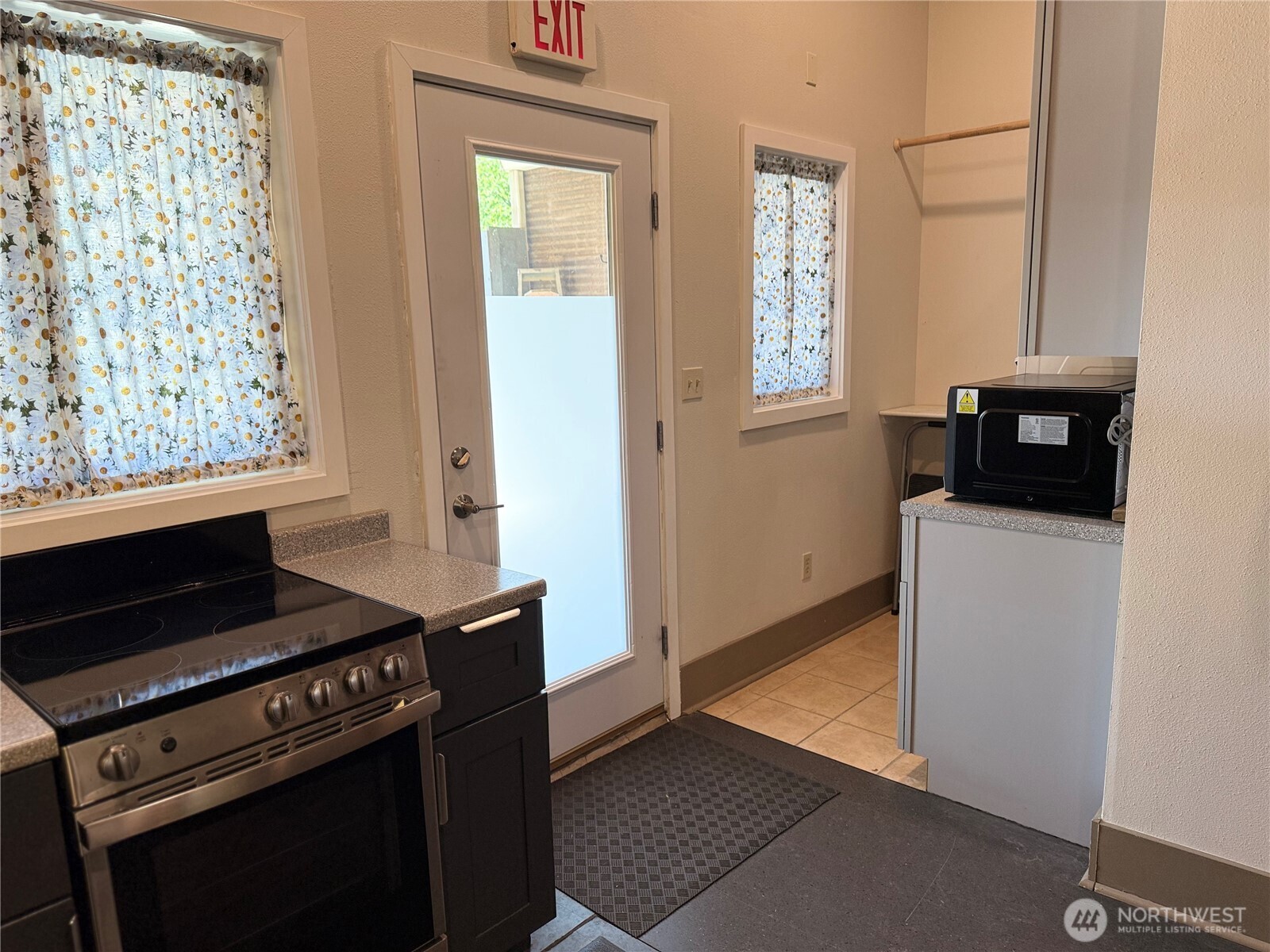 250 E Main Street , Dayton, WA 99328