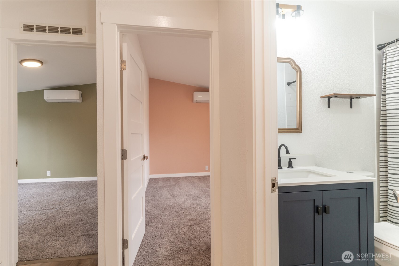 652 S Larch Avenue , East Wenatchee, WA 98802