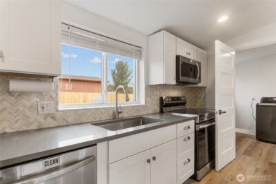 652 S Larch Avenue , East Wenatchee, WA 98802 - Photo 5