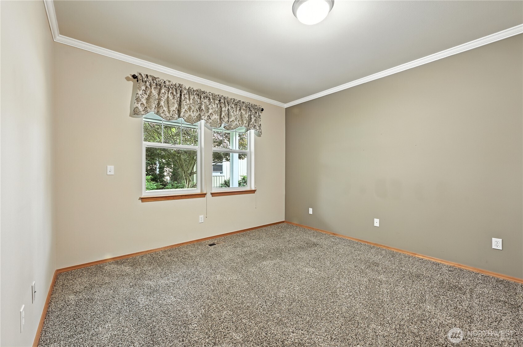 425 Garden Lane #39, Burlington, WA 98233
