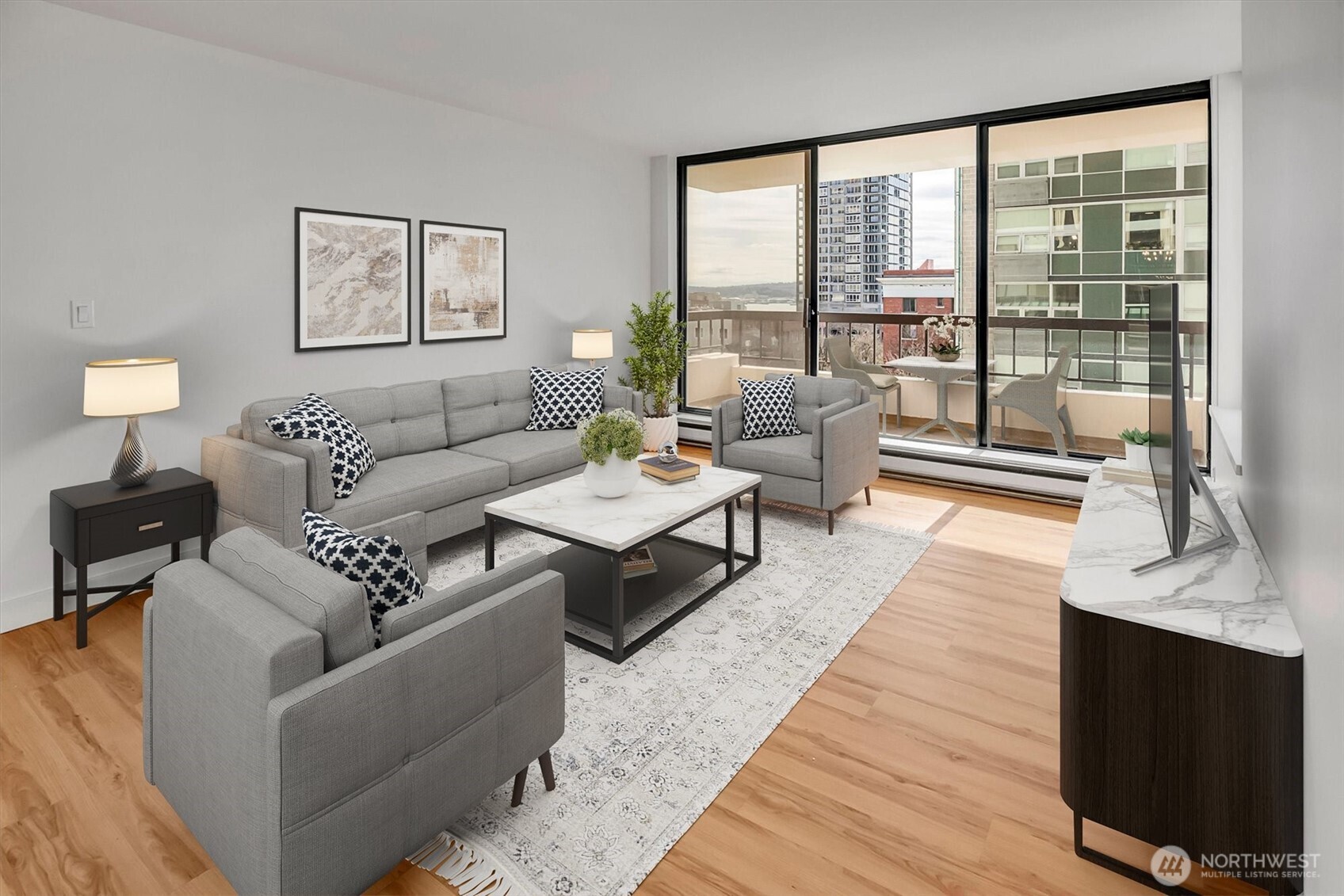 2201 3rd Avenue #803, Seattle, WA 98121