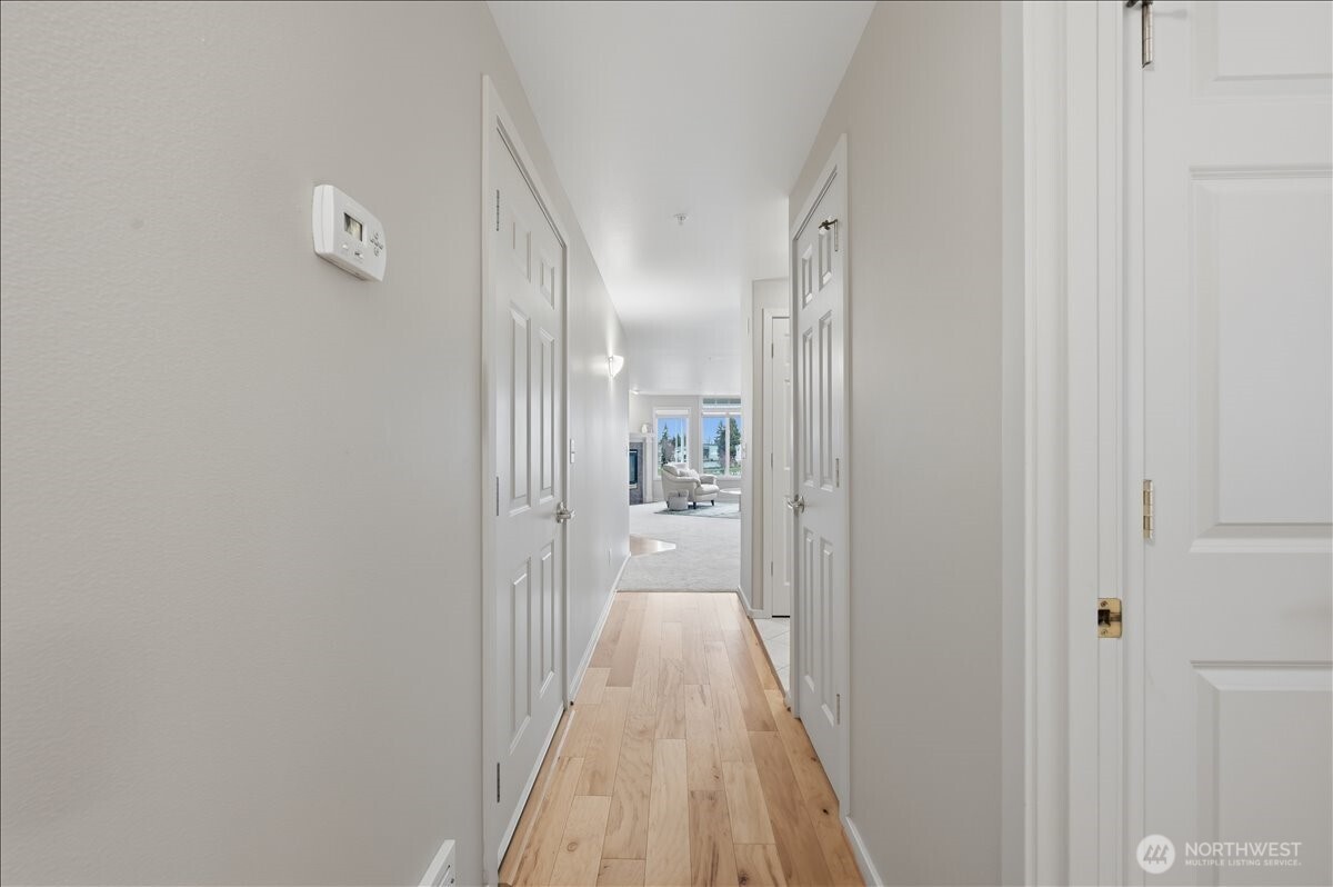 645 Bell Street #102, Edmonds, WA 98020