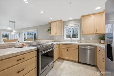 645 Bell Street #102, Edmonds, WA 98020 - Photo 8