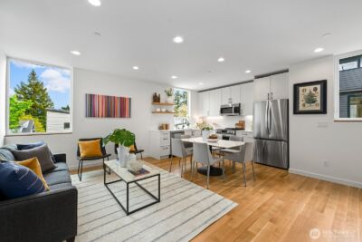 4122 B Burke Avenue N, Seattle, WA 98103 - Photo 9