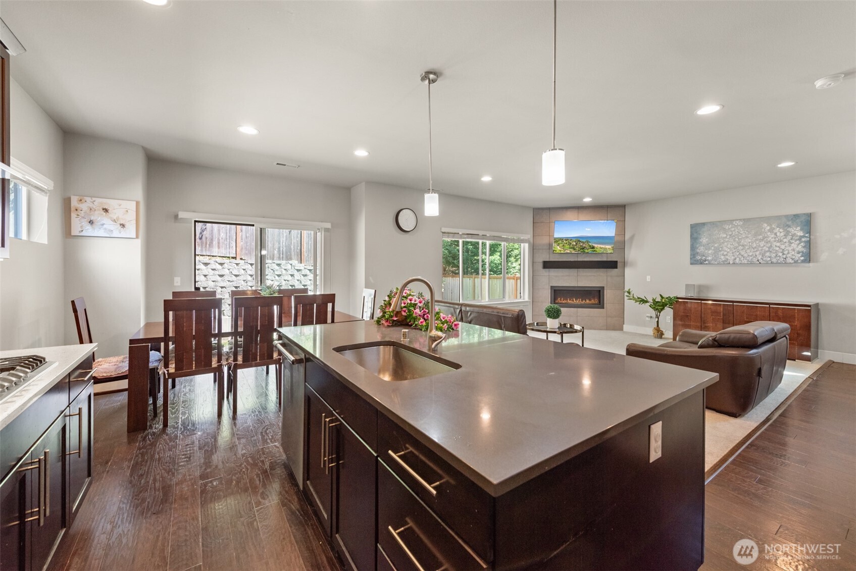 1407 184th Street SW, Lynnwood, WA 98037
