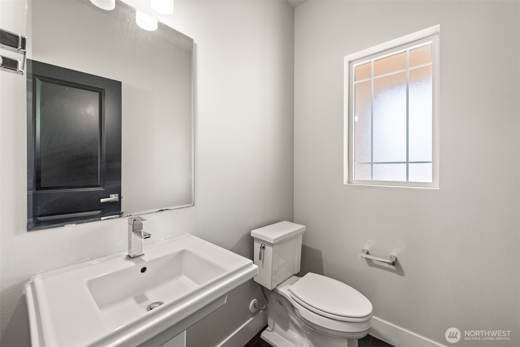 1407 184th Street SW, Lynnwood, WA 98037