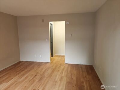 11521 26th Avenue NE, Seattle, WA 98125 - Photo 13