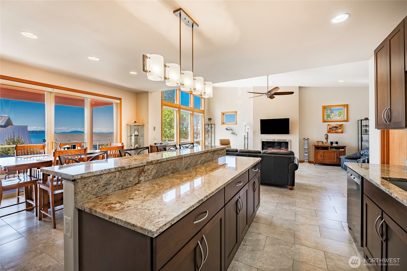 8285 Sunset Street , Blaine, WA 98230
