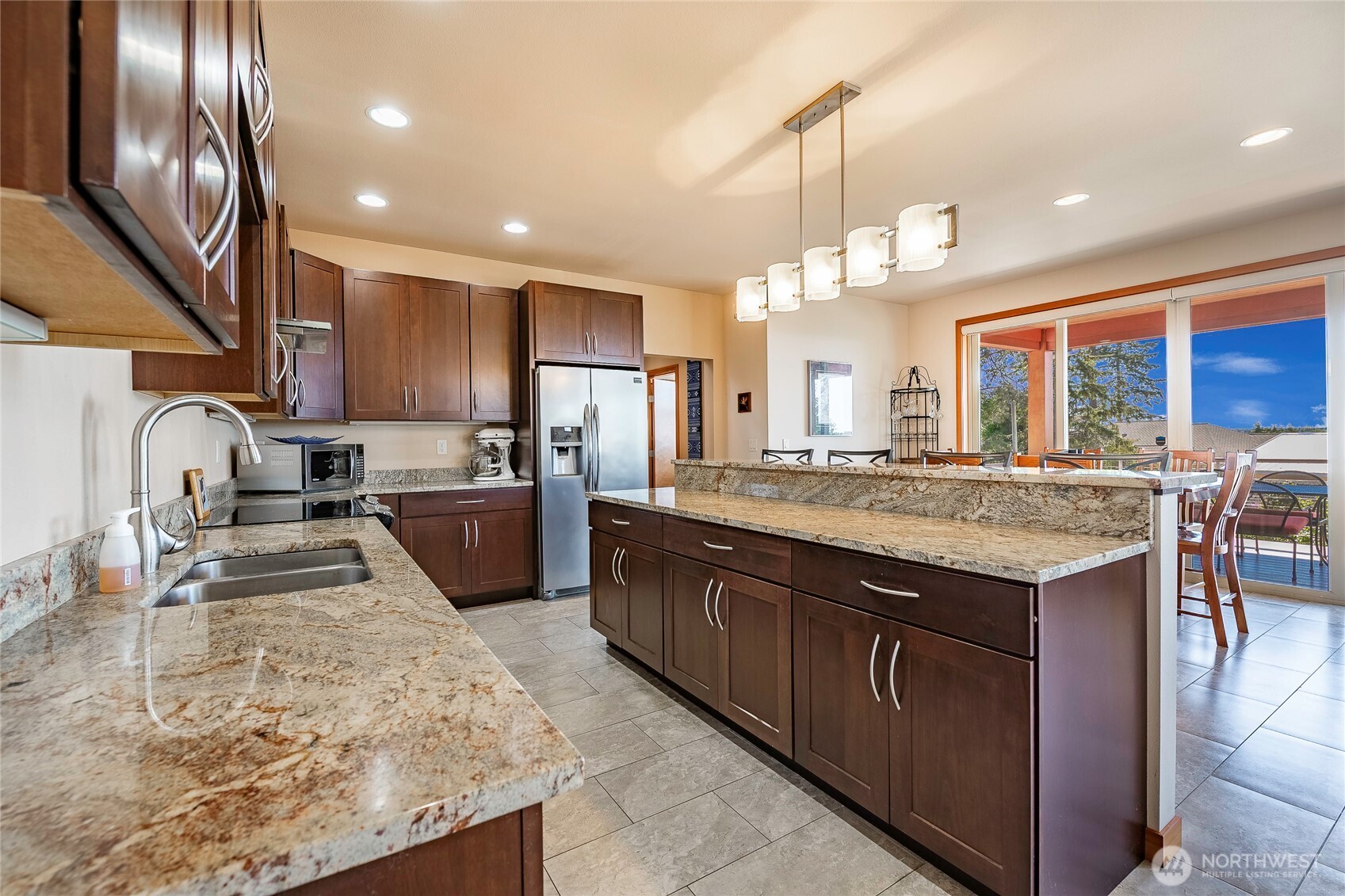8285 Sunset Street , Blaine, WA 98230