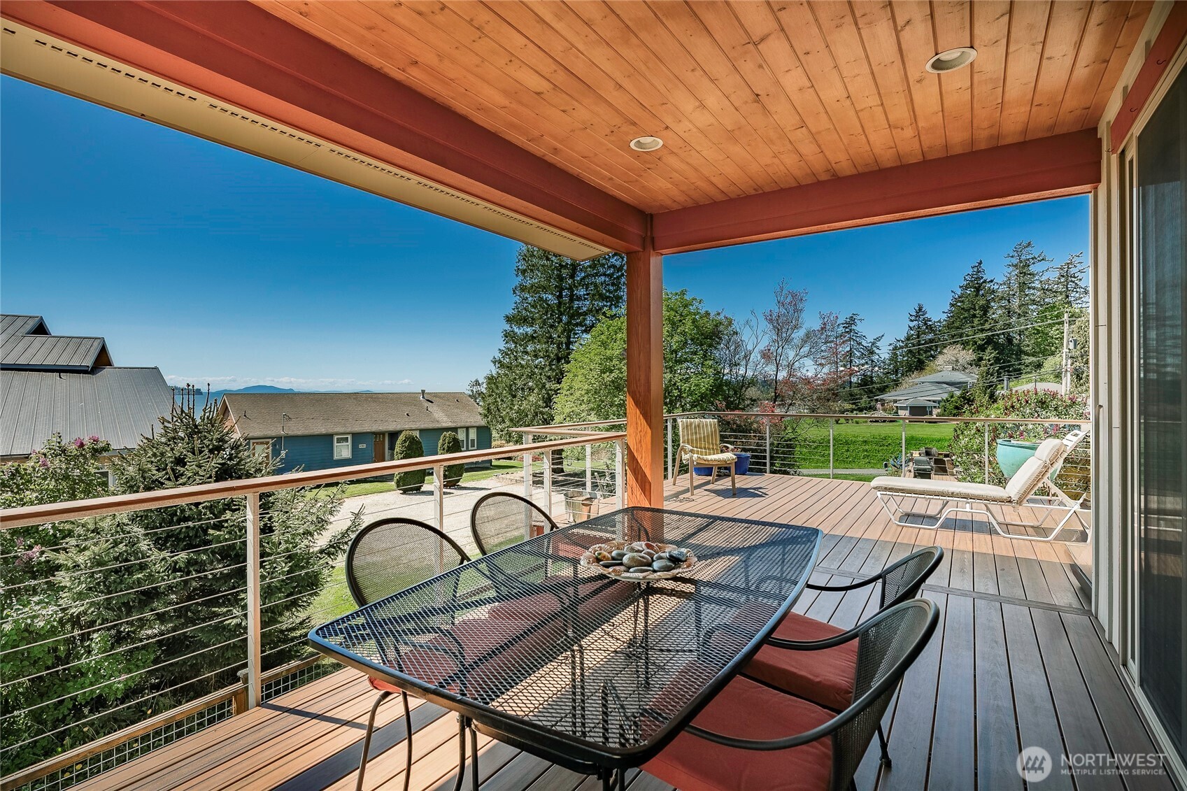 8285 Sunset Street , Blaine, WA 98230