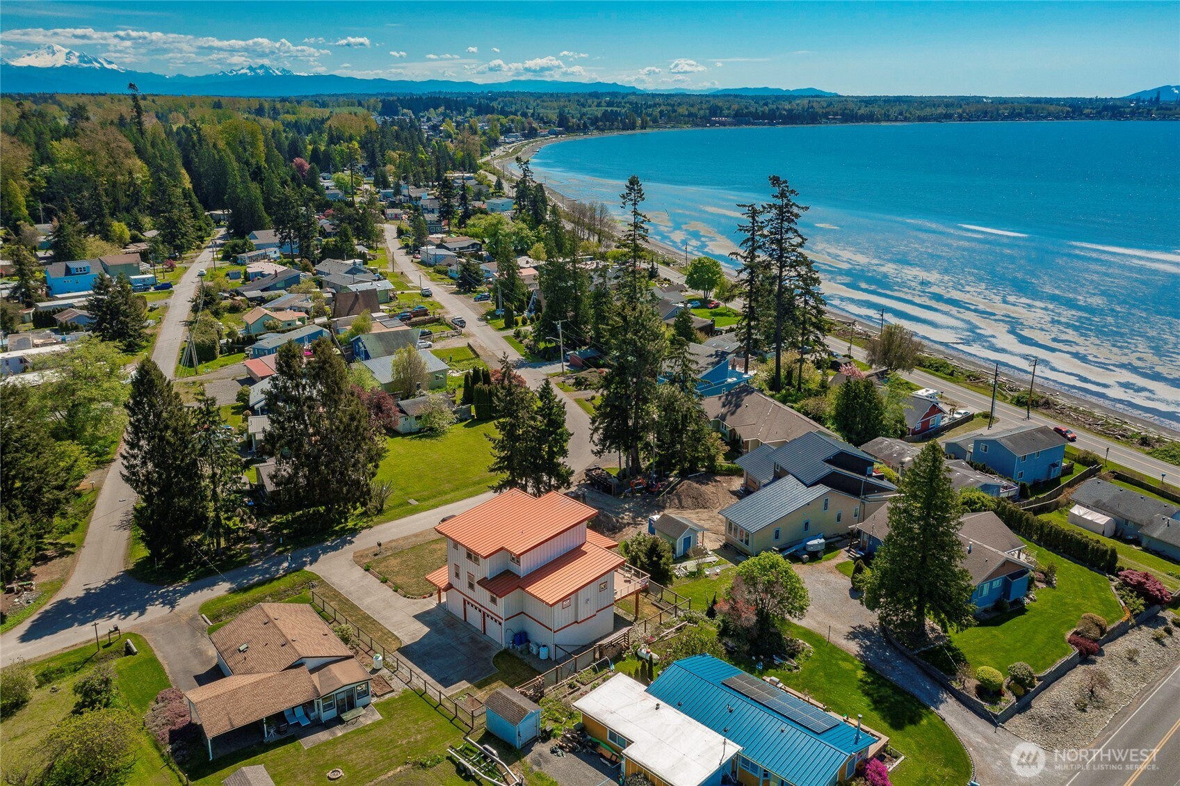 8285 Sunset Street , Blaine, WA 98230