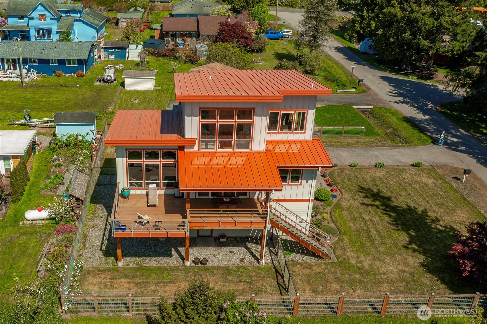 8285 Sunset Street , Blaine, WA 98230