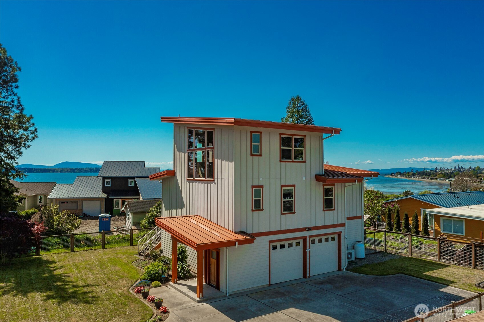 8285 Sunset Street , Blaine, WA 98230