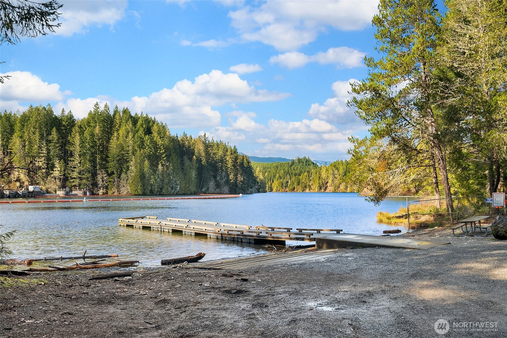 200 N Glenwood Road , Hoodsport, WA 98548