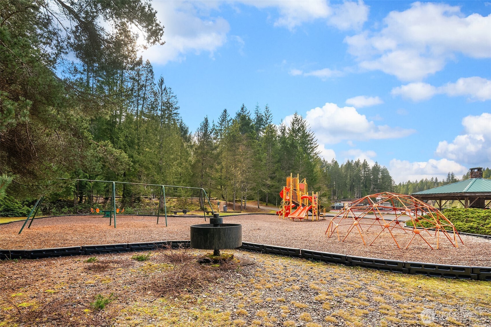 200 N Glenwood Road , Hoodsport, WA 98548